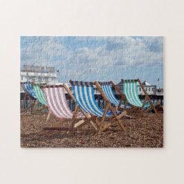Liegestühle am Strand in Brighton. Puzzle