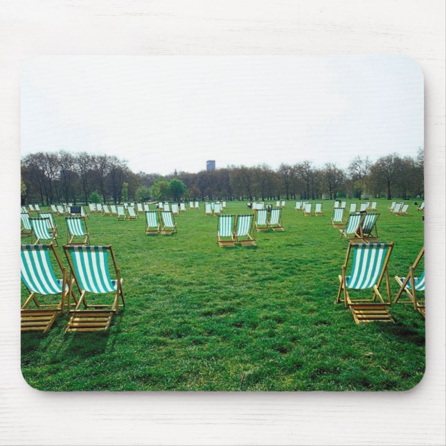 Liegestühle im Green Park, London Mousepad (Vorne)