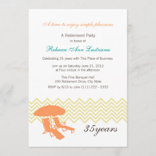 Liegestühle und Regenschirme für die Anmietung Einladung