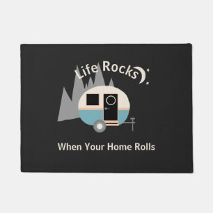 Life Rocks Camper Trailer Fußmatte