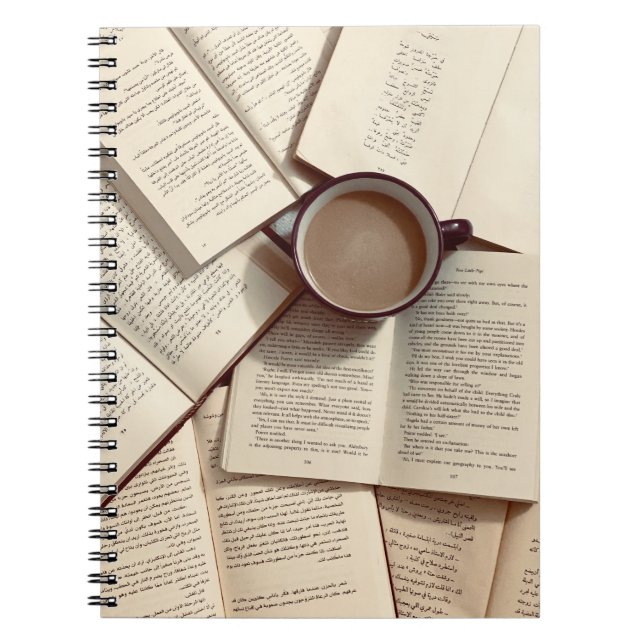 Light Academia Ästhetischer Kaffee und Bücher (Vorderseite)