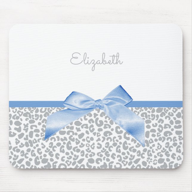 Light Blue Bow mit trendigem Leopard Print und Nam Mousepad (Vorne)
