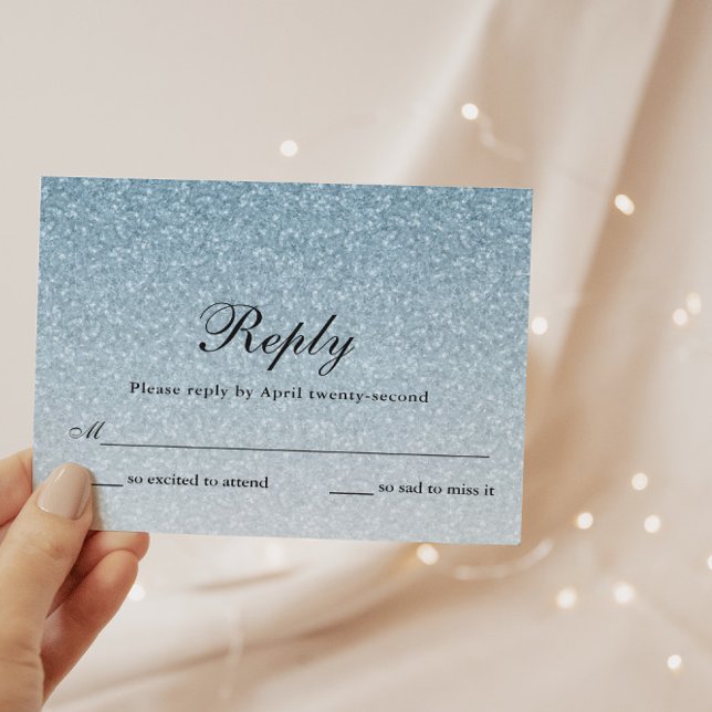 Light Blue Glitzer Glam Personalisierte Antwortkar RSVP Karte (Von Creator hochgeladen)