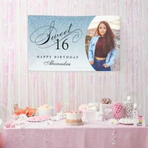 Light Blue Glitzer Sweet 16 Personalisiertes Foto Banner