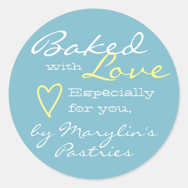 Light Blue Simple Made mit Liebe Heart Pastel Runder Aufkleber (Vorderseite)