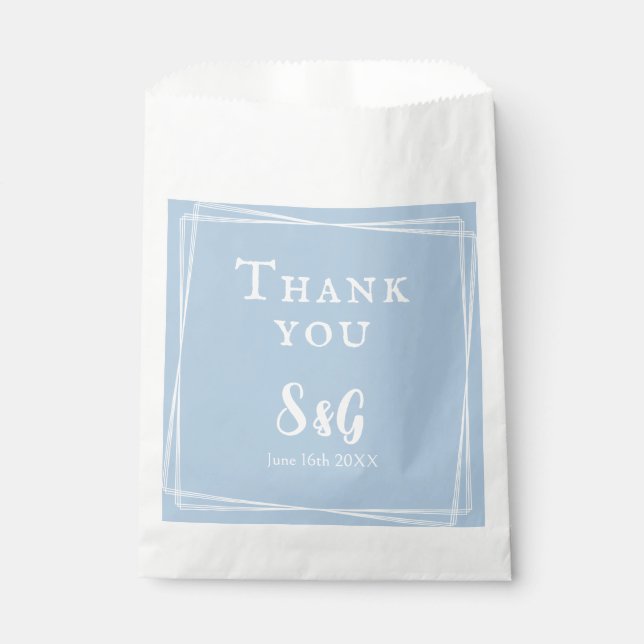 Light Blue Stylish Script Custom Elegant Wedding Geschenktütchen (Vorderseite)