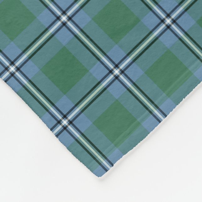 Light Blue und Green Clan Irvine Tartan Fleecedecke (Ecke)
