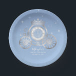 Light Blue und Silver Aschenputtel Princess Birthd Pappteller<br><div class="desc">Erstellen Sie Ihre eigenen personalisierten Teller für ein Aschenputtel-Party. Das märchenhafte Design aus der Originalkunst von Raphaela Wilson besticht durch eine silberne Kutschuhr aus Imitat mit Schmetterlingen, eine Krone und Glitzern aus Glitzer. Ob Sie eine märchenhafte Hochzeit feiern, Aschenputtel quinceanera / Quitte, Babyblau, 16 Geburtstagsparty, Prinzessin-Babydusche für ein Brautparty, oder...</div>