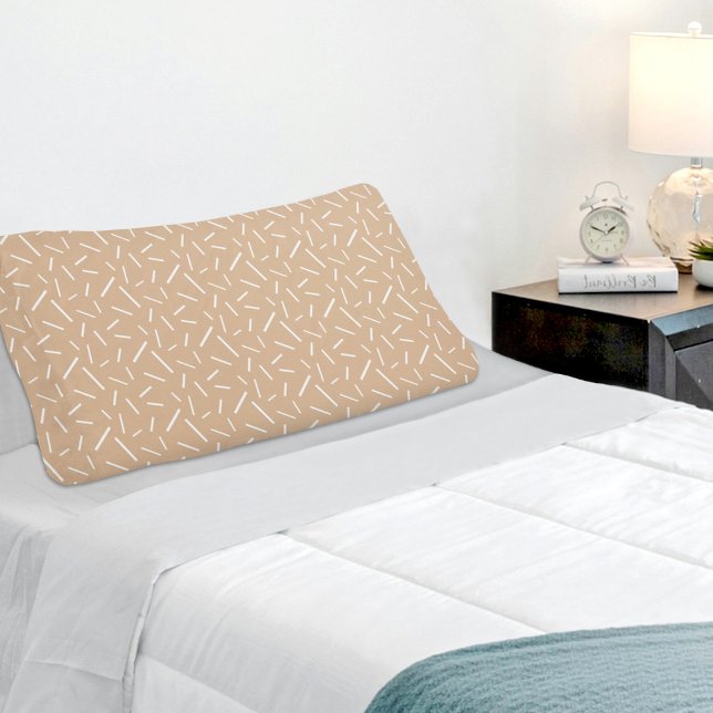 Light Brown Memphis Pattern Pillowcase Kissenbezug (Von Creator hochgeladen)