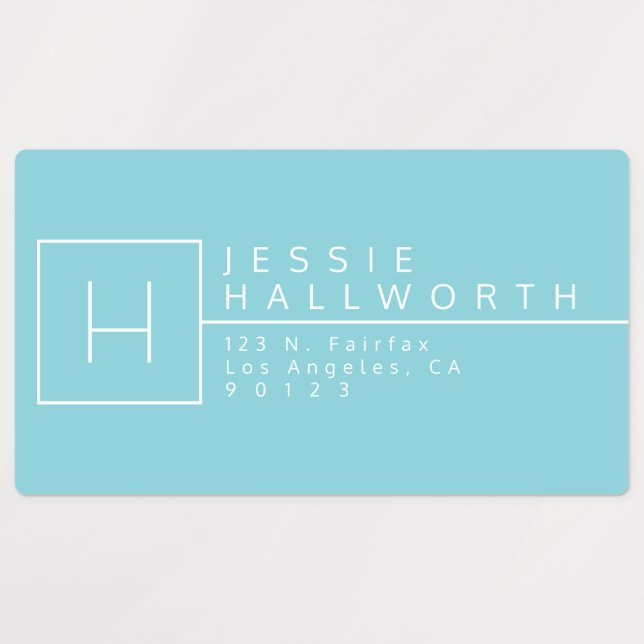 Light Cyan Blue & White Mit Monogramm wasserdicht Etiketten (Design 1)