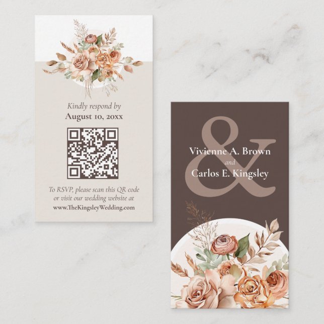 Light Earth Tone Floral Boho Wedding RSVP QR Card Visitenkarte (Vorne/Hinten)