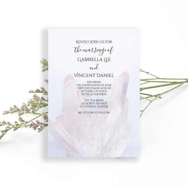 Light Lavender Lila Kristallhochzeit Einladung (Set a zen tone for your marriage with the serene Light Lavender Purple Crystal Wedding Invitation.)
