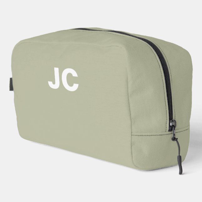 Light Olive Monogram Green Minimal Modern Travel Waschbeutel (Rechte Ecke)
