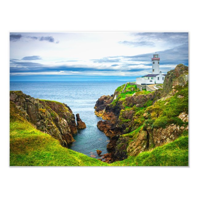 Light Over the Edge – Fanad Head Lighthouse Fotodruck (Vorne)