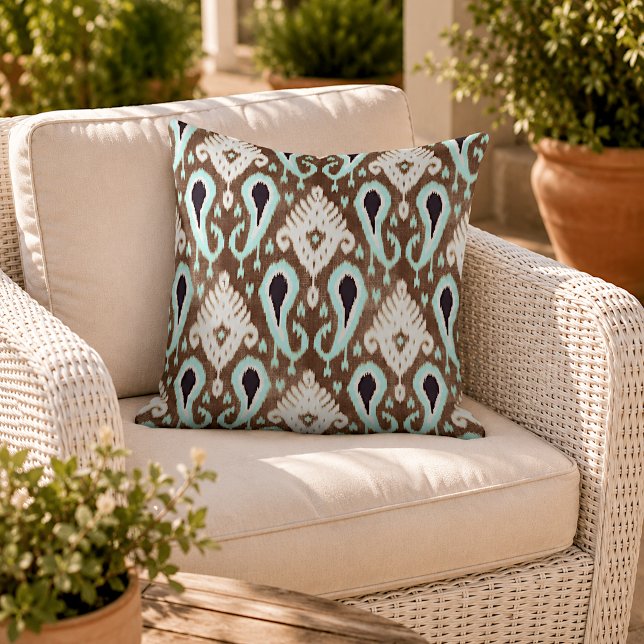Light Seafoam Green Dunkel Brown Ikat Tribal Muste Kissen (Von Creator hochgeladen)
