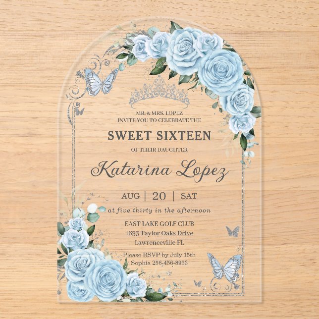 Light Sky Blue Rose Floral Sweet 16 15 Quinceañera Acryleinladungen (Vorderseite)