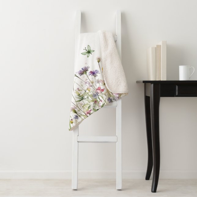 Light Watercolor Wildblumen Schmetterlinge Wiese Sherpadecke (Beispiel)