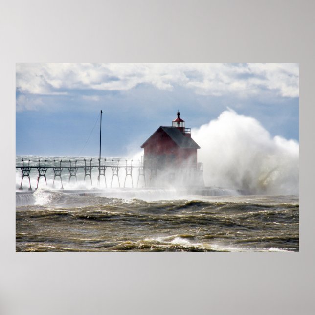 Lighthouse Meets Waves Poster (Vorne)