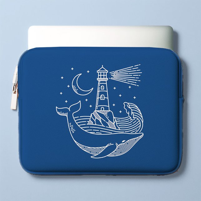 Lighthouse Whale Laptopschutzhülle (Von Creator hochgeladen)