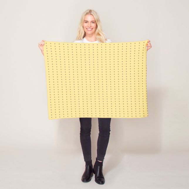 LighYellow and Tan Dots Muster Fleece Blanket (Beispiel)