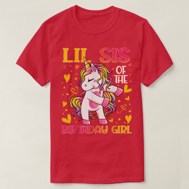 Lil Sis of the Birthday Girl Flossing Unicorn Litt T-Shirt (Design vorne)