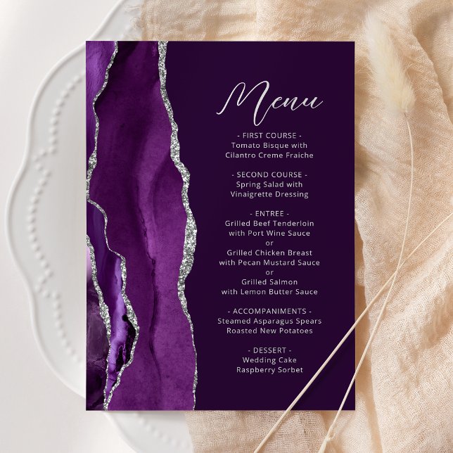 Lila Agate Silver Modern Script Plum Wedding Menükarte (Von Creator hochgeladen)