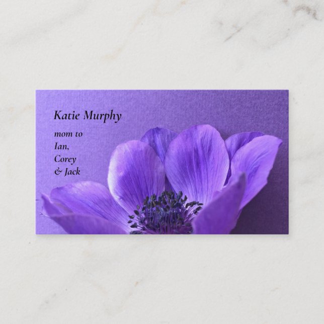 Lila Anemon auf gleichfarbigem Hintergrund Visitenkarte (Vorderseite)