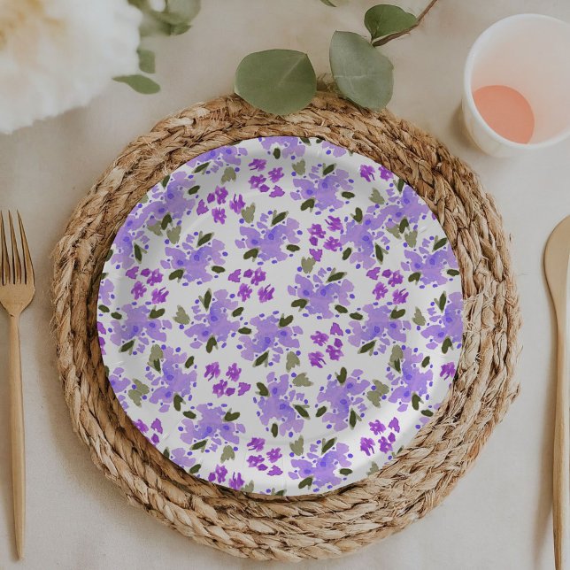 Lila Aquarell Blumengarten Papier Teller (Purple watercolor floral garden baby or bridal shower paper plates.)