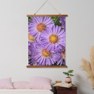 Lila Aster-Blumen Floral Wandteppich Mit Holzrahmen