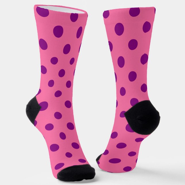 Lila auf rosa Polka Dots Design Socken (Von Creator hochgeladen)