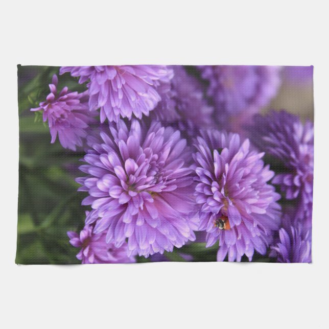 Lila Autum Mums Geschirrtuch (Horizontal)