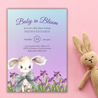 Lila Baby in Blütenfarbe Kinderdusche Einladung
