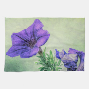 Lila bemalt Petunia Küchentuch