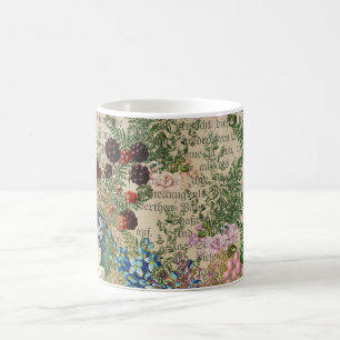 Lila Berries und Rose auf Newsprint Ephemera Kaffeetasse