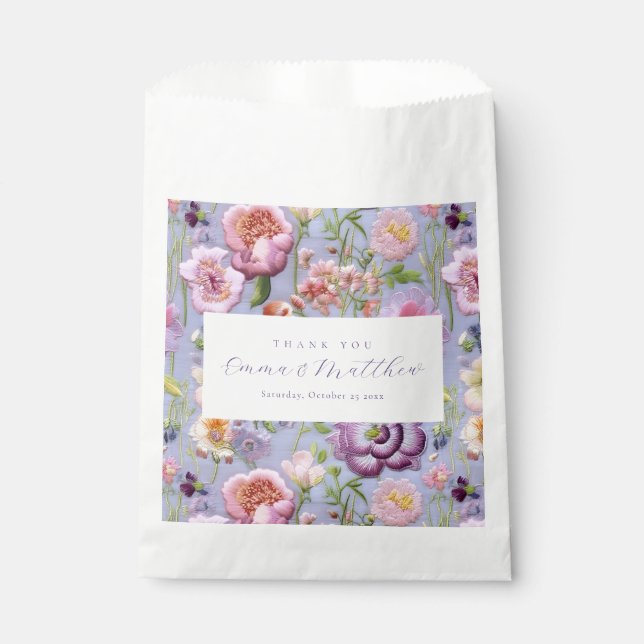 Lila bestickte Blumenhochzeit Geschenktütchen (Vorderseite)