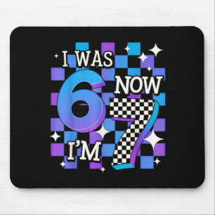 Lila blau kariert war 6 7 67 Geburtstags Mädchen J Mousepad