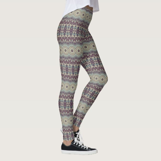 Lila blaues Beige Mandala Medallion gestreift Leggings (Rechts)