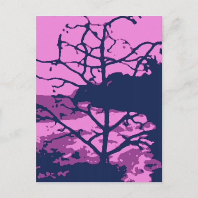 Lila Blick auf das Hawaiianische Ocean Beach Tree  Postkarte (Vorderseite)