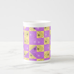 Lila Blume mit Gold - nahtlose Checkerboard-Muster Prozellantasse