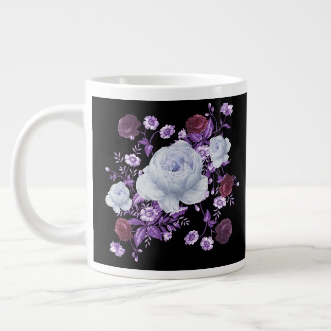 LILA-BLUME, SCHWARZER HINTERGRUND Jumbo-Tasse (Links)