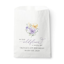 Lila Blumen, gelbe Blumen, erster Geburtstag