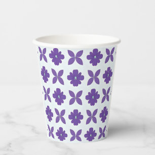 Lila Blumen mit hellem Hintergrund Pappbecher