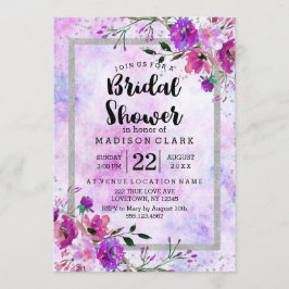 Lila Blumendusche und Silberbridale Einladung