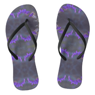 Lila Blumengarten Flip Flops