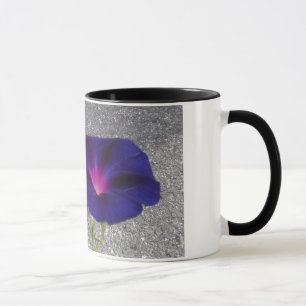 Lila Blumenkaffee-Tasse Tasse