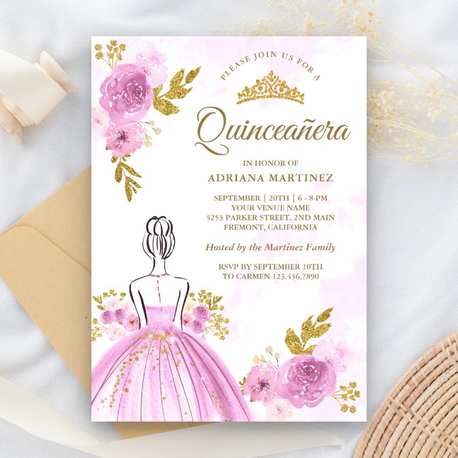 Lila Blumenkleid Princess Gold Quinceanera Einladung (Von Creator hochgeladen)