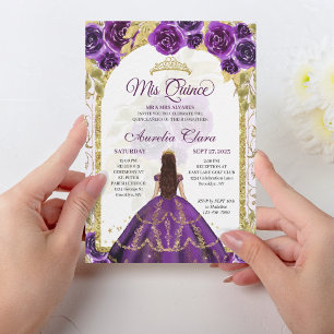 Lila Blumenprinzessin Gold Arch Quinceanera Einladung