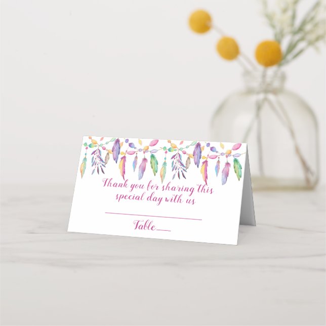 Lila Boho Wedding Feather Indianeramerikaner Platzkarte (Vorderseite)