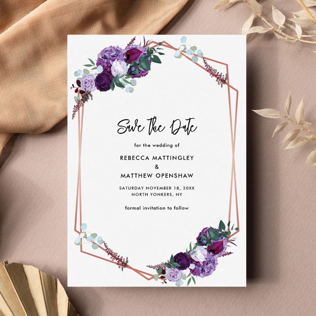 Lila botanische Hochzeit Save The Date (Purple Floral Horizontal Save the DateAnnouncement Card)