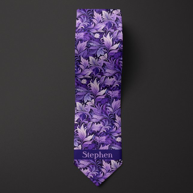 Lila Botanisches Monogramm Krawatte (Von Creator hochgeladen)